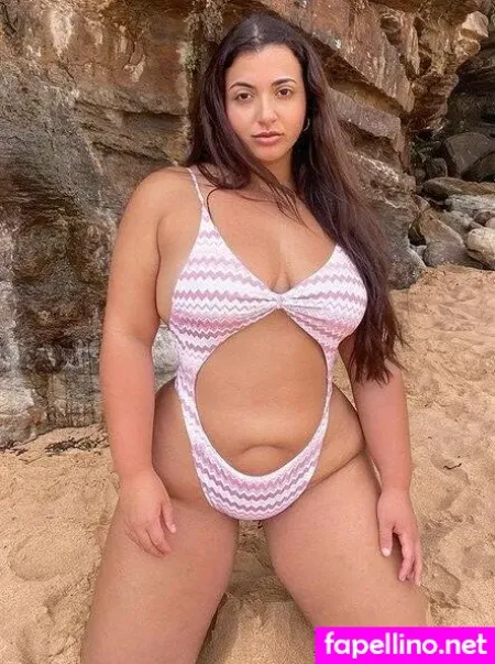 Tiana Sala OnlyFans Thumbnail #QAw7UkYww0