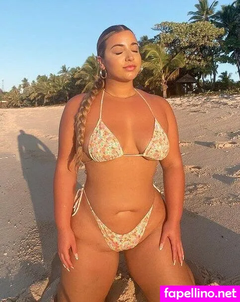 tianasala___ Nude Leaked OnlyFans Photo #QvMo5jFsec