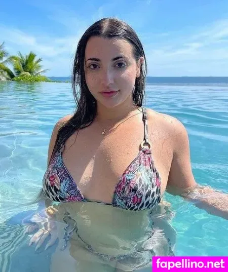 Tiana Sala OnlyFans Thumbnail #dtSl2CZUA7