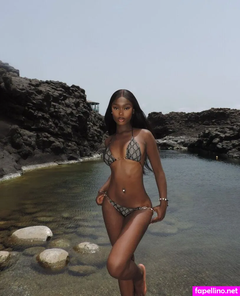 tianalaboor Nude Leaked OnlyFans Photo #AlHd34kJb2