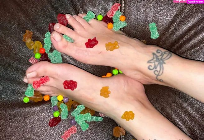 Tianataylortoes OnlyFans Thumbnail #hyMxD1ONvJ