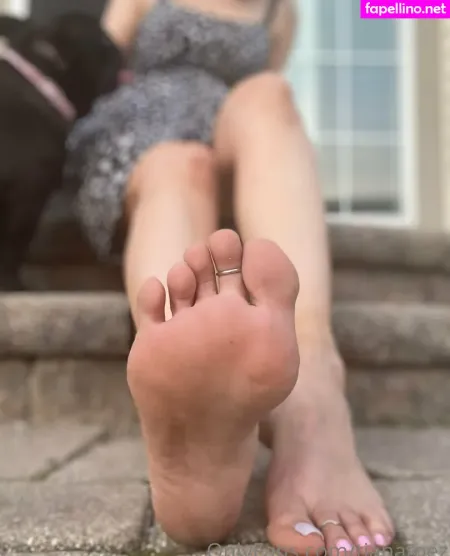Tianataylortoes OnlyFans Thumbnail #oMJlt2O3g6
