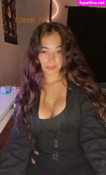 Tiannaivy OnlyFans Thumbnail #HFUpnM1nUh