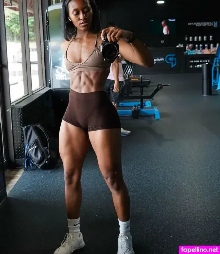 Tiara Howard OnlyFans Thumbnail #ypUFxnLyLg