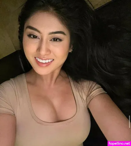 Tiarachakkaw OnlyFans Thumbnail #IilR1z9PnG