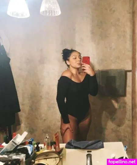 Tiarah Townsend OnlyFans Thumbnail #QedyhfJ5wS