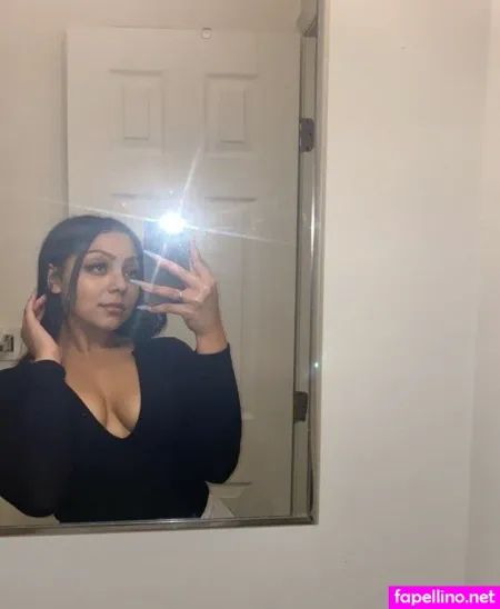 Tiarah Townsend OnlyFans Thumbnail #zDyZA4YVWg