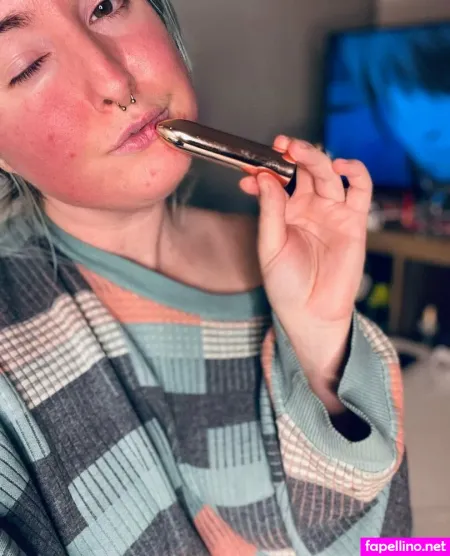 Tiarakind OnlyFans Thumbnail #2N1f1XM8w7