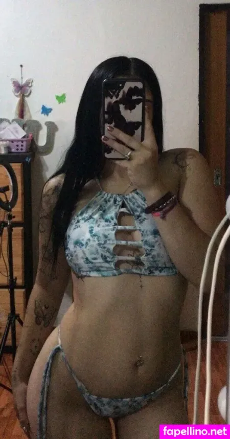 Tichuuhileen OnlyFans Thumbnail #tnzBR7WZCH