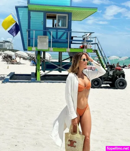 Ticiane Pinheiro OnlyFans Thumbnail #S08reAak9M