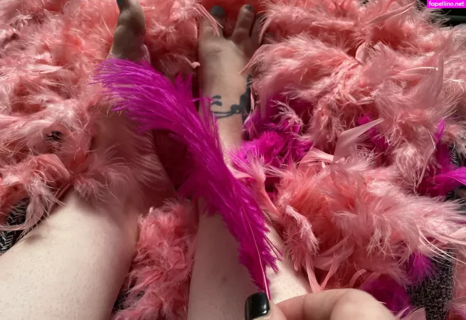 Ticklebxtra OnlyFans Thumbnail #Dec4xCQntR