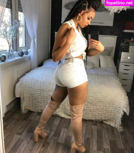 Tiffanieray OnlyFans Thumbnail #KSTCjOrJkp