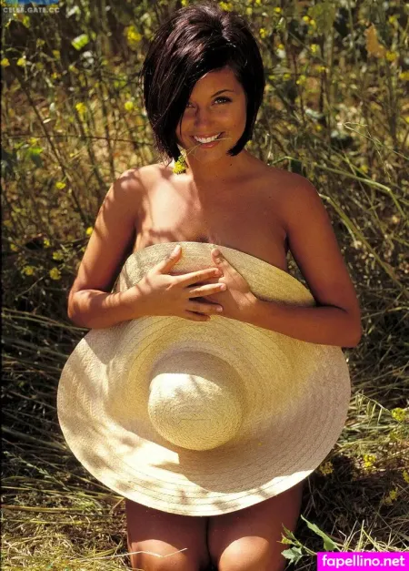 Tiffanithiessen OnlyFans Thumbnail #FdAp8gJw5n