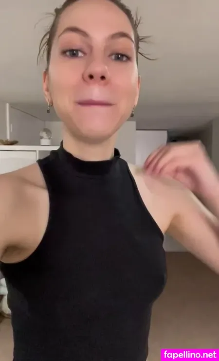 Tiffany Huber OnlyFans Thumbnail #H5r2Q0UREG