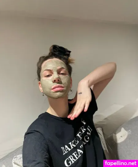 Tiffany Huber OnlyFans Thumbnail #hP5Wx4CWFR