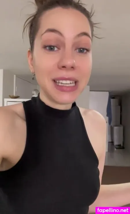 Tiffany Huber OnlyFans Thumbnail #p9TnW3WSO7