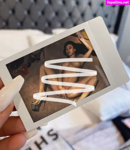 Tiffany Luu OnlyFans Thumbnail #ZcMvvcJEdj
