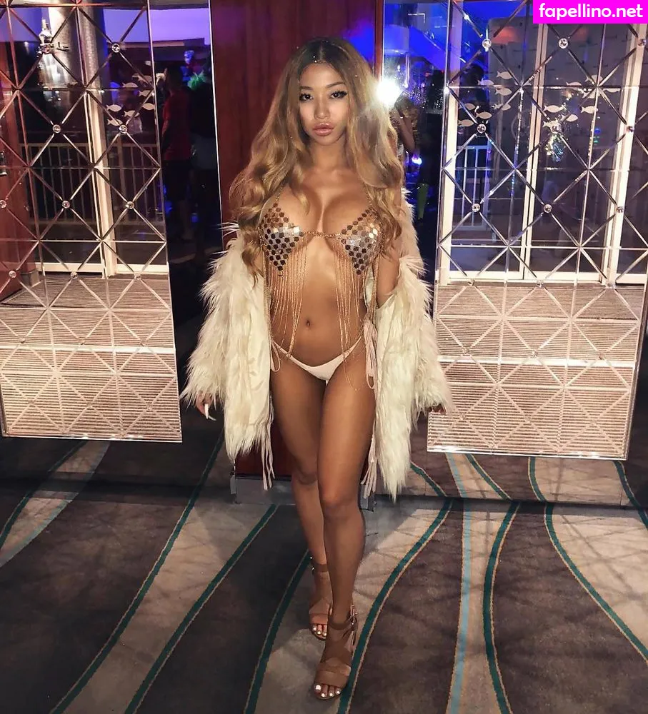 fiffanyluu, luulii, tluuxox Nude Leaked OnlyFans Photo #ahSCOizAzw