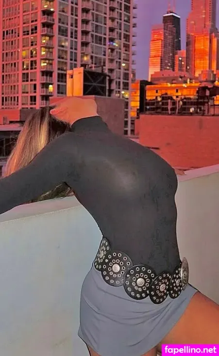 Tiffany Nguyen OnlyFans Thumbnail #IWoC4r4JuD