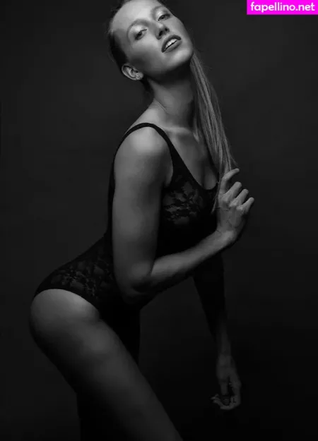 Tiffany Van Roest OnlyFans Thumbnail #1V0H9Ra51E