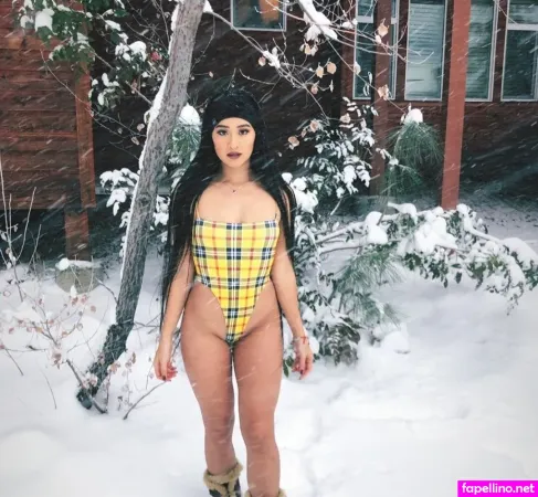 Tiffany Vu OnlyFans Thumbnail #YDQBDm17jL