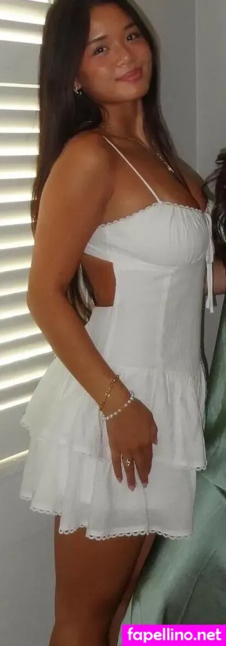 Tiffany Wen OnlyFans Thumbnail #2F2L3rGozD