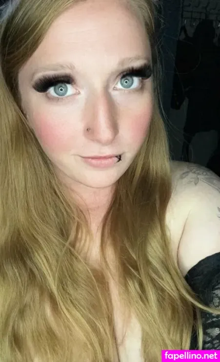 Tiffanyluv3 OnlyFans Thumbnail #Q2mDqXG5CO