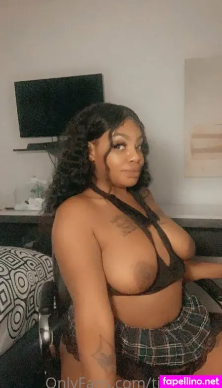 Tiffanysky OnlyFans Thumbnail #oGZDqi9wpU