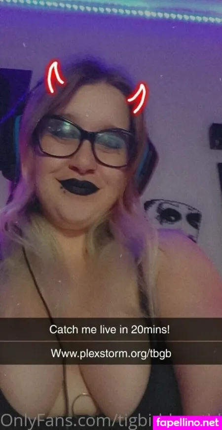 Tigbiddygothbitch OnlyFans Thumbnail #4uSBgOnmYC