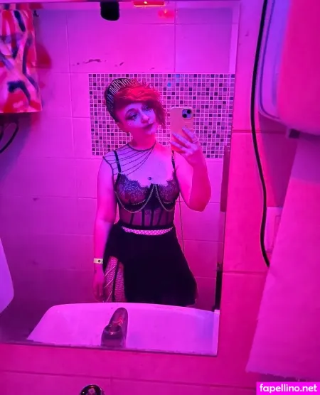 Tihiipiket OnlyFans Thumbnail #C8h7dLsj4x