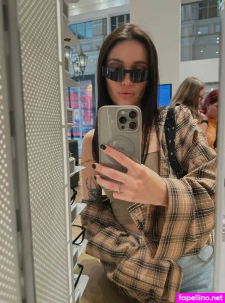 Tiiinaalooy OnlyFans Thumbnail #qRGkvC0Hfu