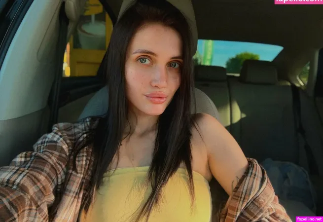 Tiiinaalooy OnlyFans Thumbnail #t78EAKiTip
