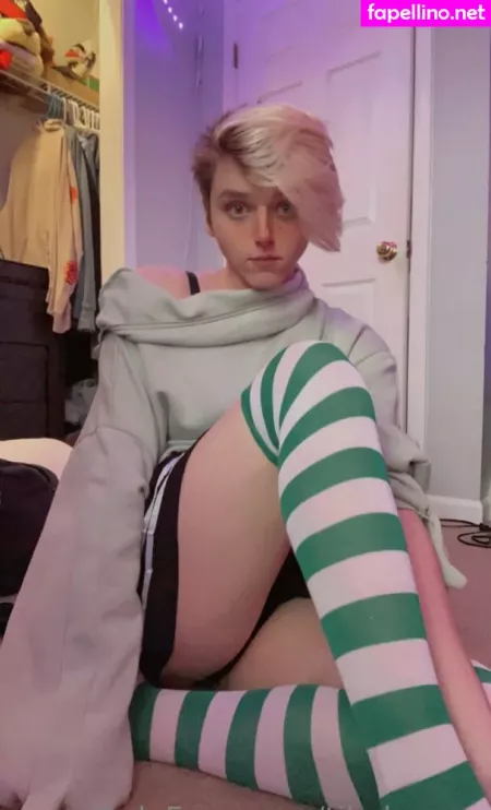 Tikalovexo OnlyFans Thumbnail #R1DXyRc9Xk