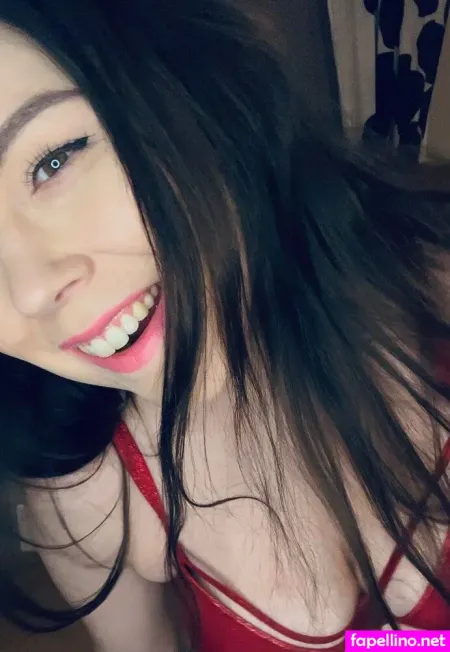 Tikristalfree OnlyFans Thumbnail #ZKu1ZnUUyd
