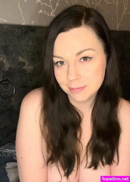 Tikristalfree OnlyFans Thumbnail #oJepTrz1RP