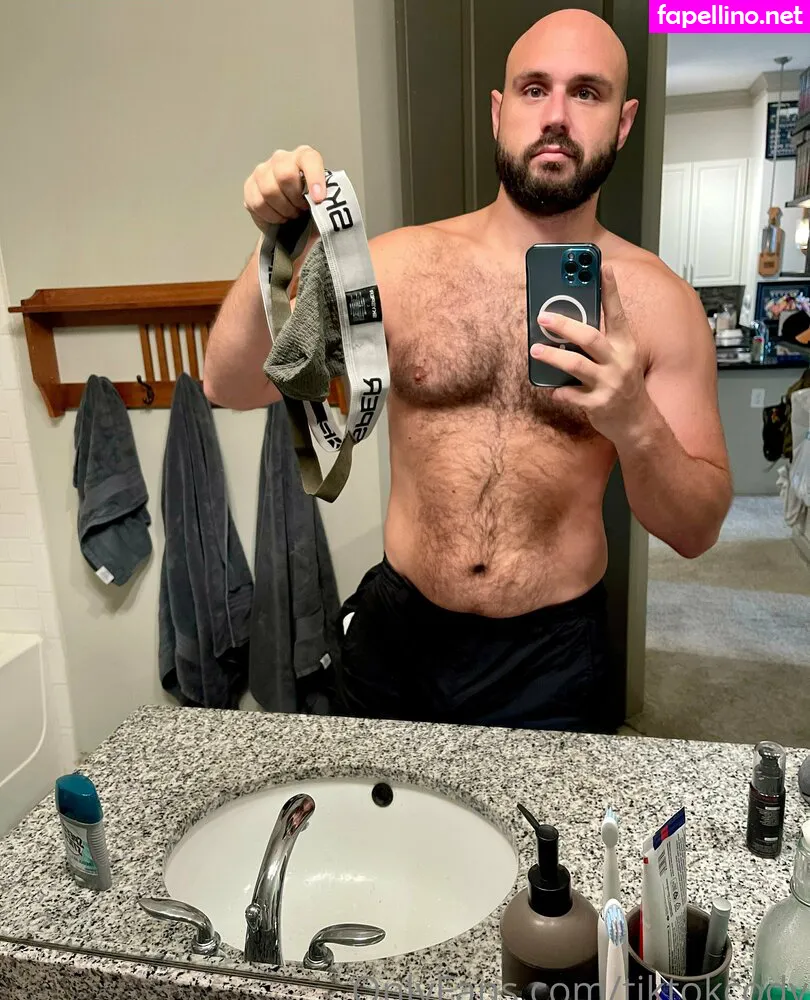 cody.cowboy2001, tiktokcody Nude Leaked OnlyFans Photo #K8mj6PuugY