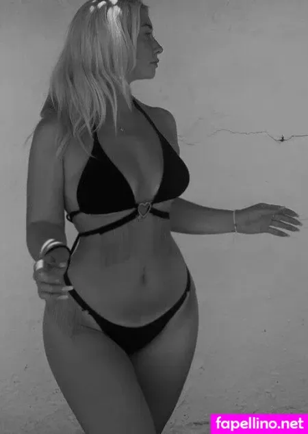 Tilde Mollergren OnlyFans Thumbnail #BmpOmqCXfl