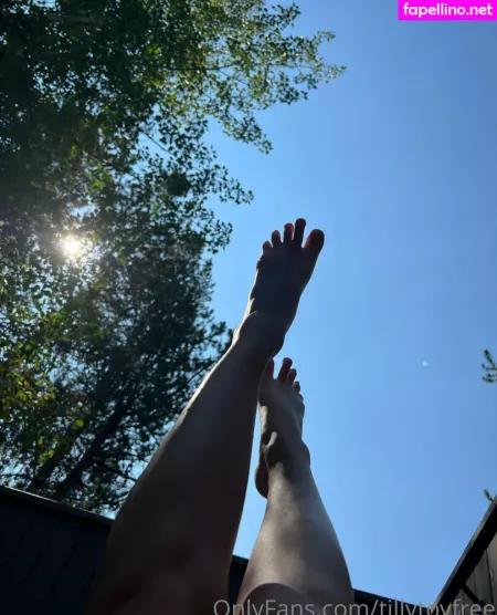 Tillytoyfree OnlyFans Thumbnail #cluBOHmv9y