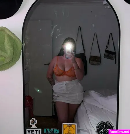 Tillz Of OnlyFans Thumbnail #T1ZD8iCh9f