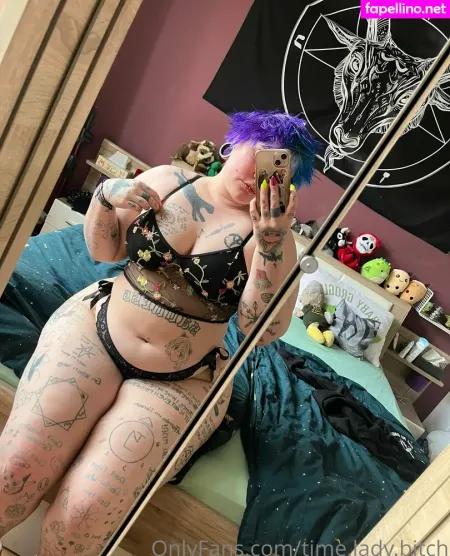 Time Lady Bitch OnlyFans Thumbnail #AP6OdixKFE