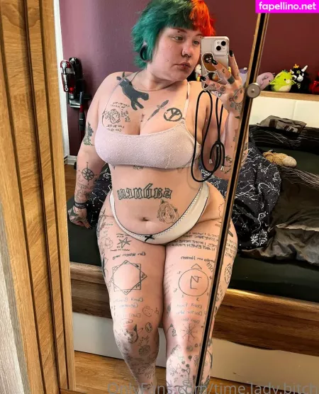 Time Lady Bitch OnlyFans Thumbnail #M1OvmAeH2w