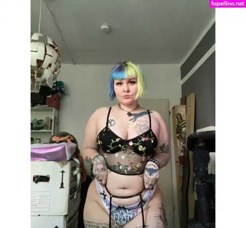 Time Lady Bitch OnlyFans Thumbnail #vCDcxris2q