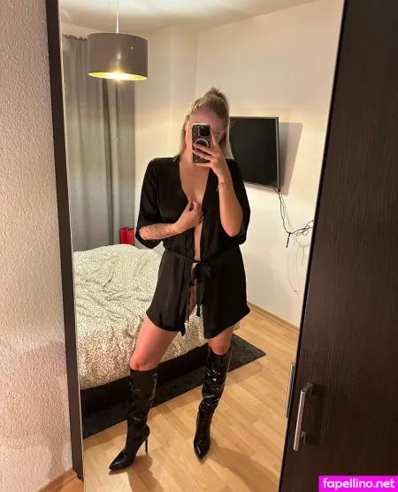 Timeforboots OnlyFans Thumbnail #qm6QQYiEdo