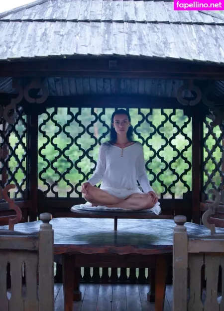 Tina Asphodel OnlyFans Thumbnail #2LUBHZTWiz