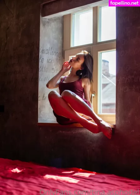 Tina Asphodel OnlyFans Thumbnail #8a2w2kAvd4