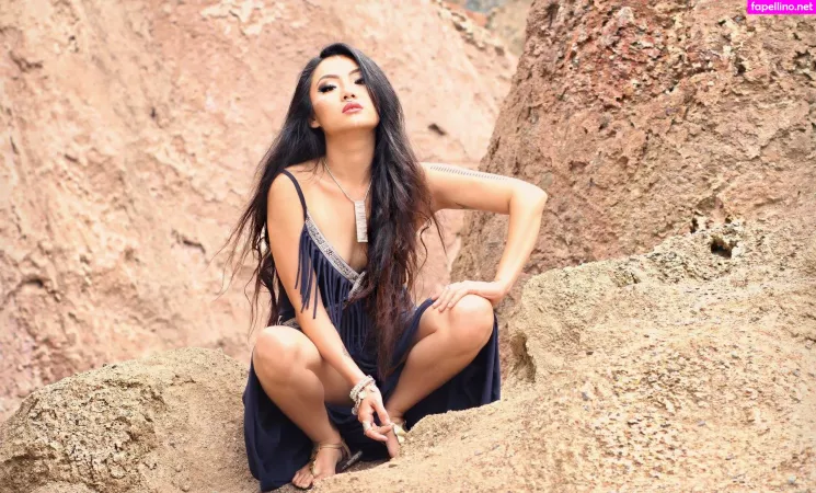 Tina Guo OnlyFans Thumbnail #4TBnp9Rr2Z