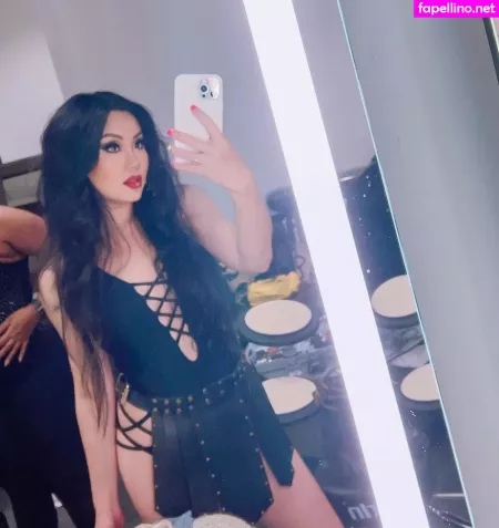 Tina Guo OnlyFans Thumbnail #9KOvG2lxzL