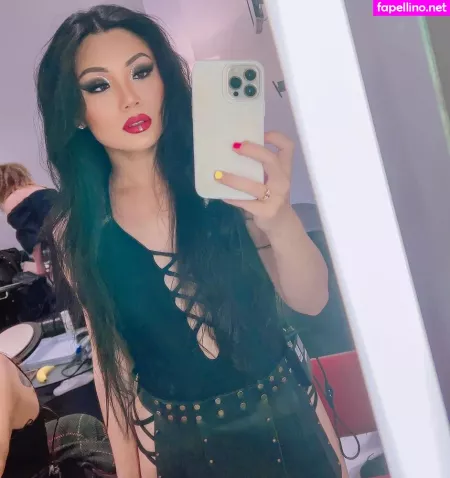 Tina Guo OnlyFans Thumbnail #zAA5BkUNTU