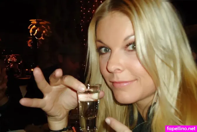 Tina Kaiser OnlyFans Thumbnail #9AV888QwID