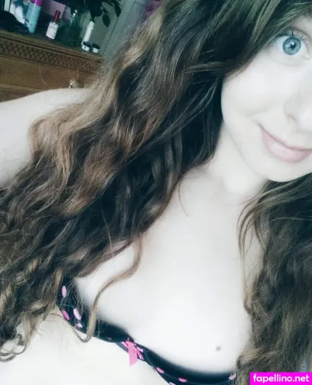 Tina Kye 2 OnlyFans Thumbnail #46hBpYlhyR